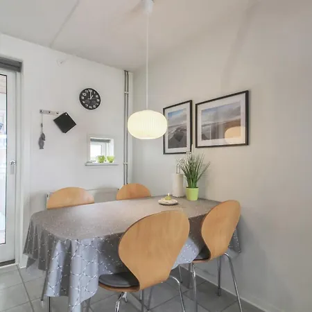 Helene - 2-3km From The Sea By Interhome Leilighet *